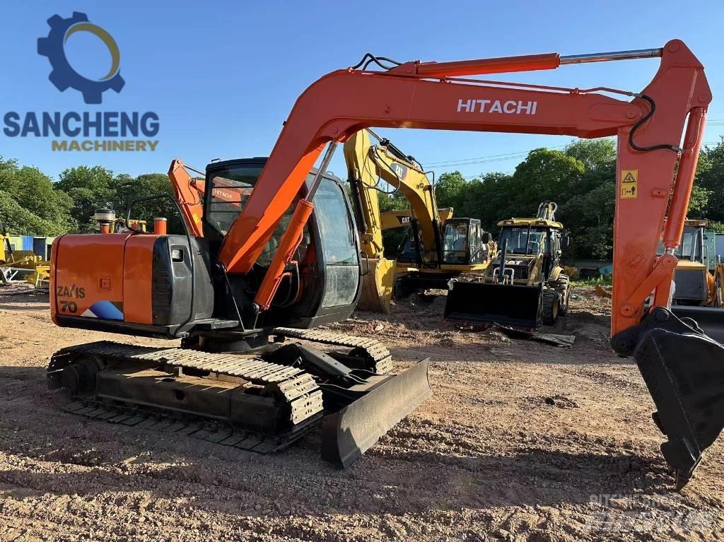Hitachi ZX 70 Közepes (midi) kotrók 7 t - 12 t