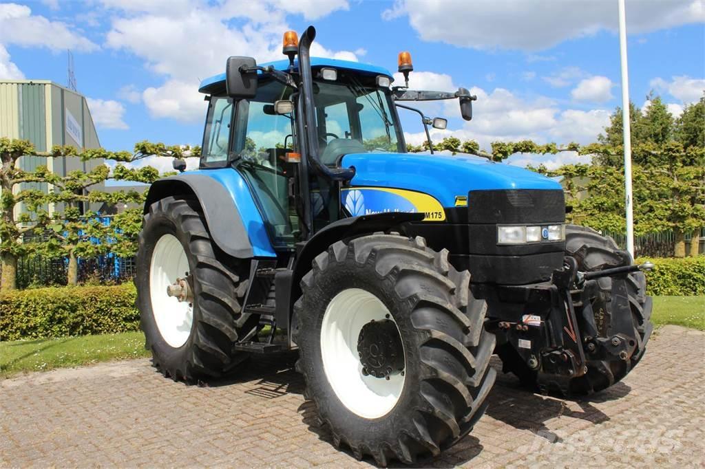 New Holland TM175 Traktorok
