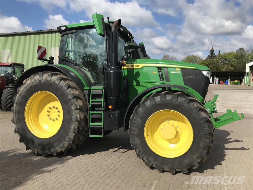 John Deere 6R 250 Traktorok