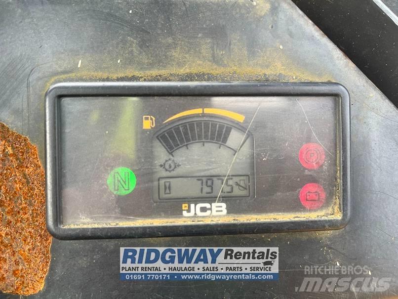 JCB 6 ST Mezei dömperek
