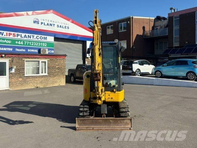 Komatsu PC 26 MR-3 Mini kotrók < 7t