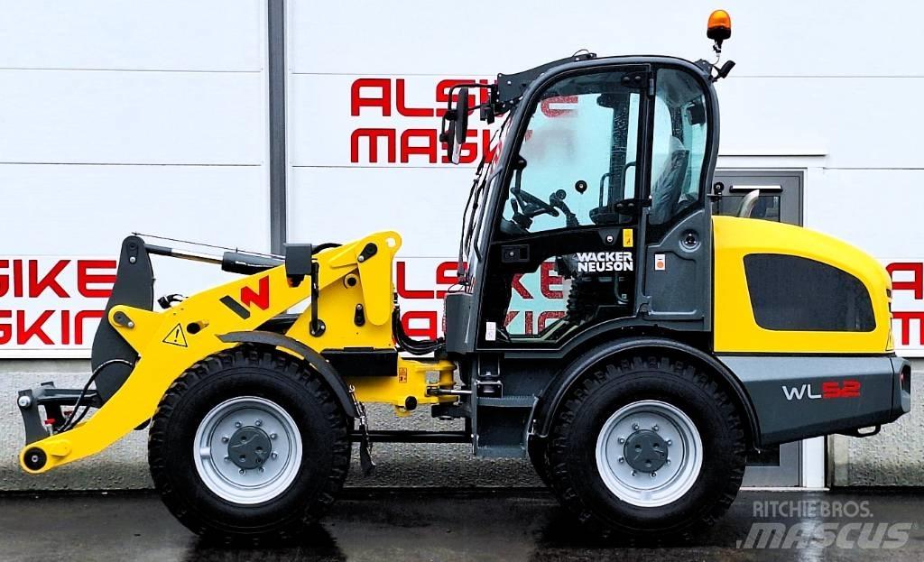 Wacker Neuson WL52 Gumikerekes homlokrakodók