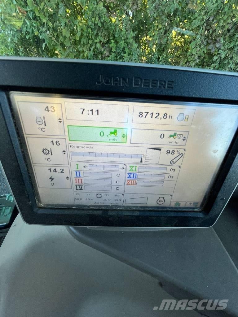 John Deere 6150 R Traktorok