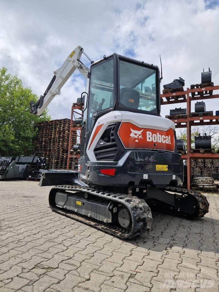 Bobcat E 35z Mini kotrók < 7t