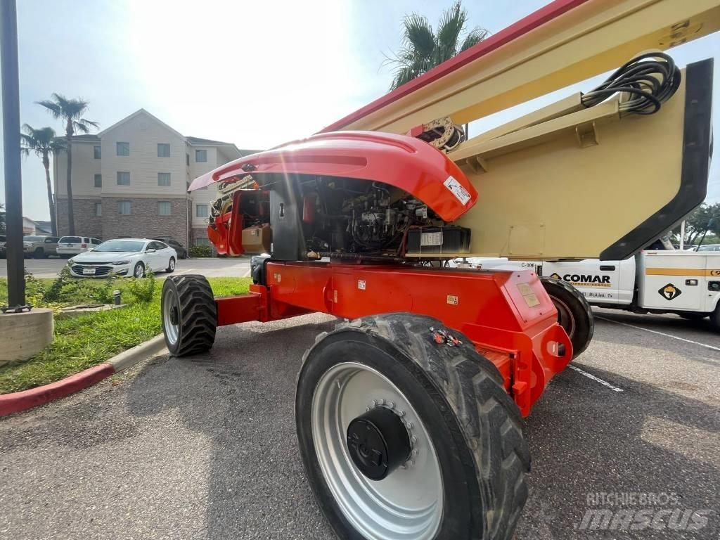JLG 1250 AJP Karos emelők