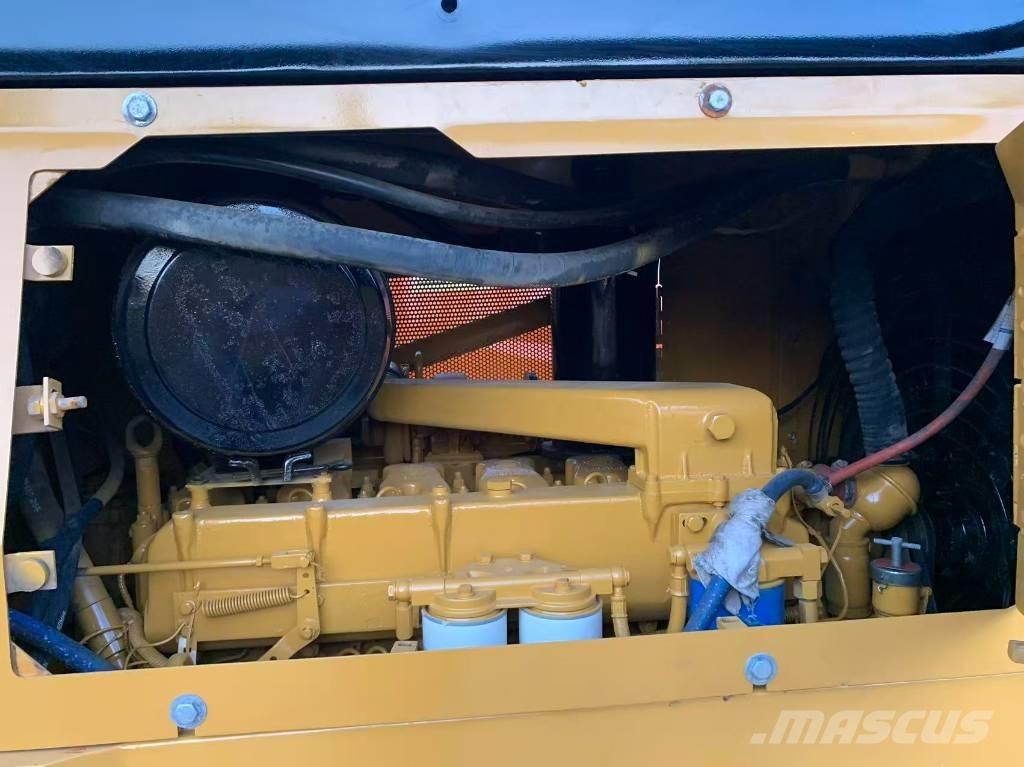 CAT D 6 G lánctalpas dózerek