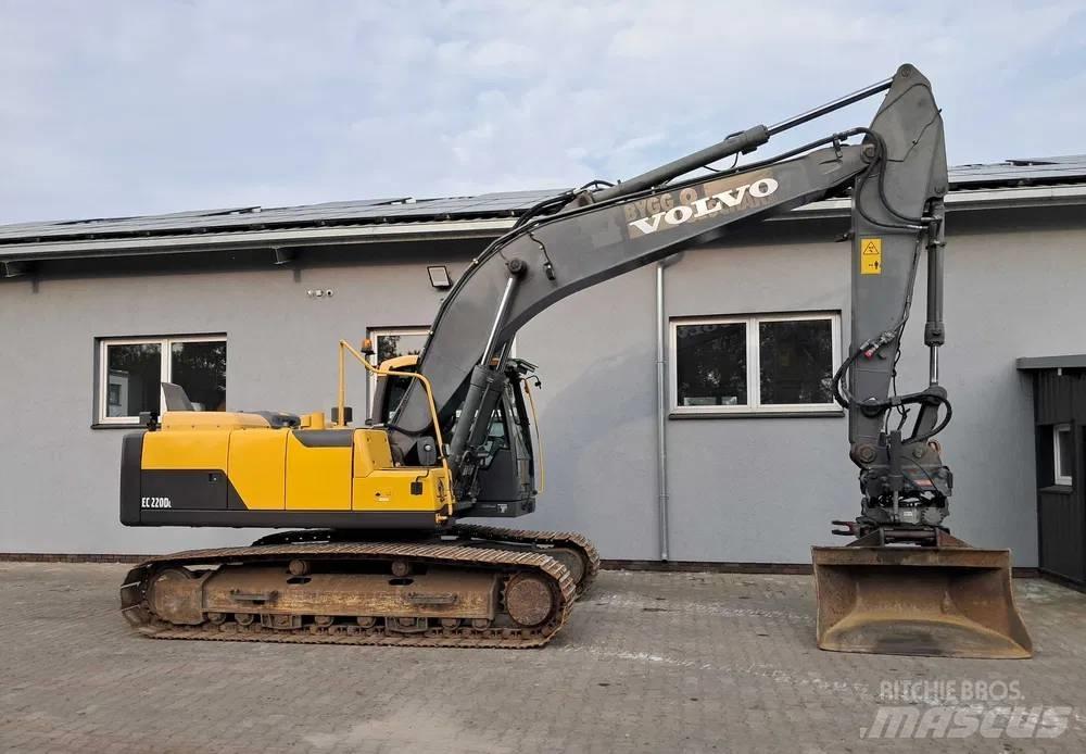 Volvo EC 220 DL Lánctalpas kotrók