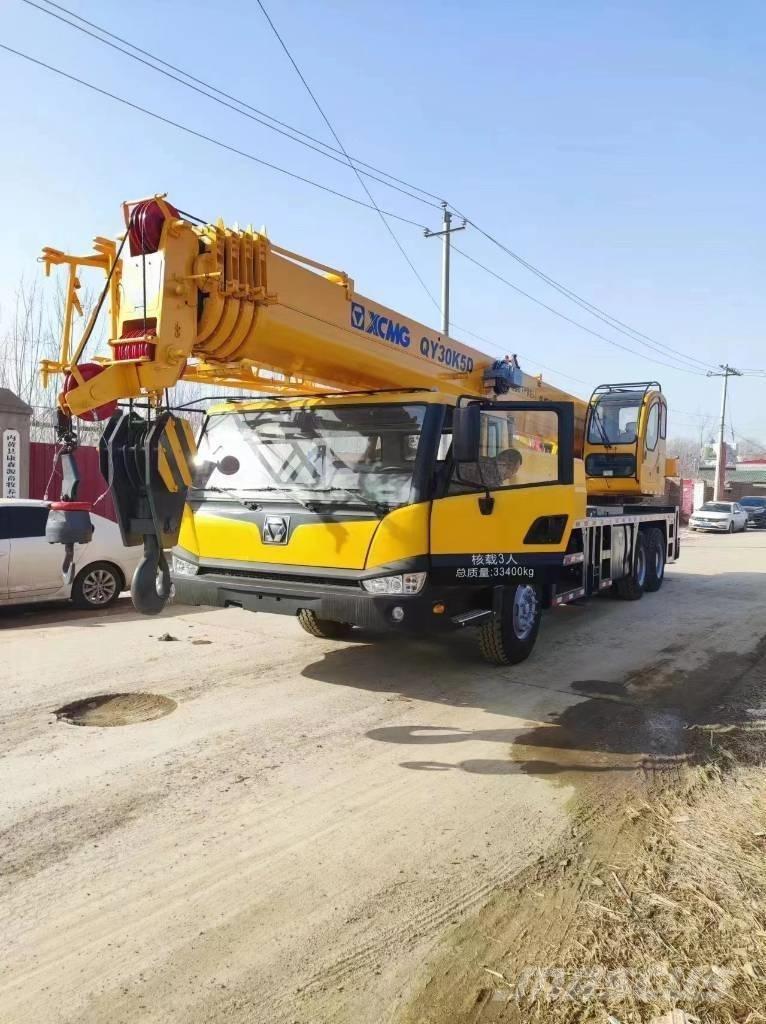 XCMG QY30T Terepdaruk