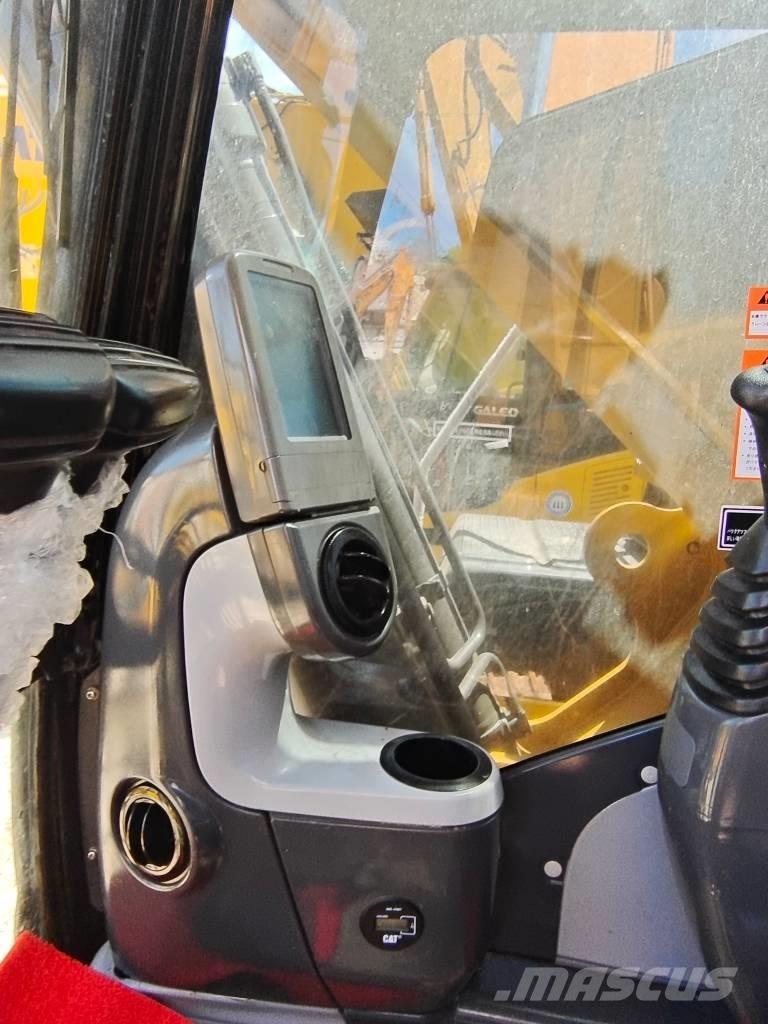 CAT 324 D2L Lánctalpas kotrók