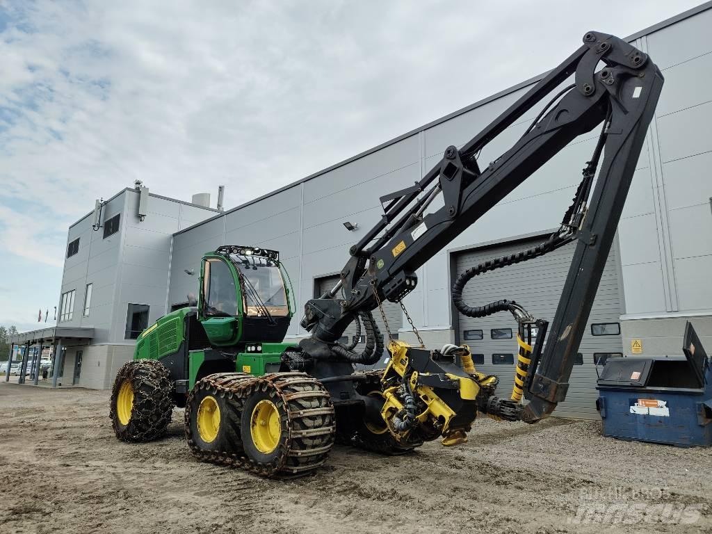 John Deere 1270G 6W Betakarítók
