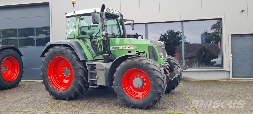 Fendt 718 Vario TMS Traktorok