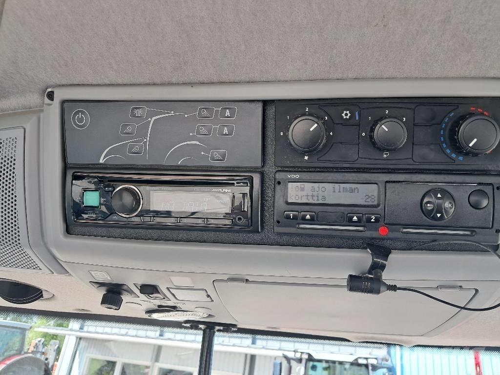 Valtra T174E Versu Traktorok