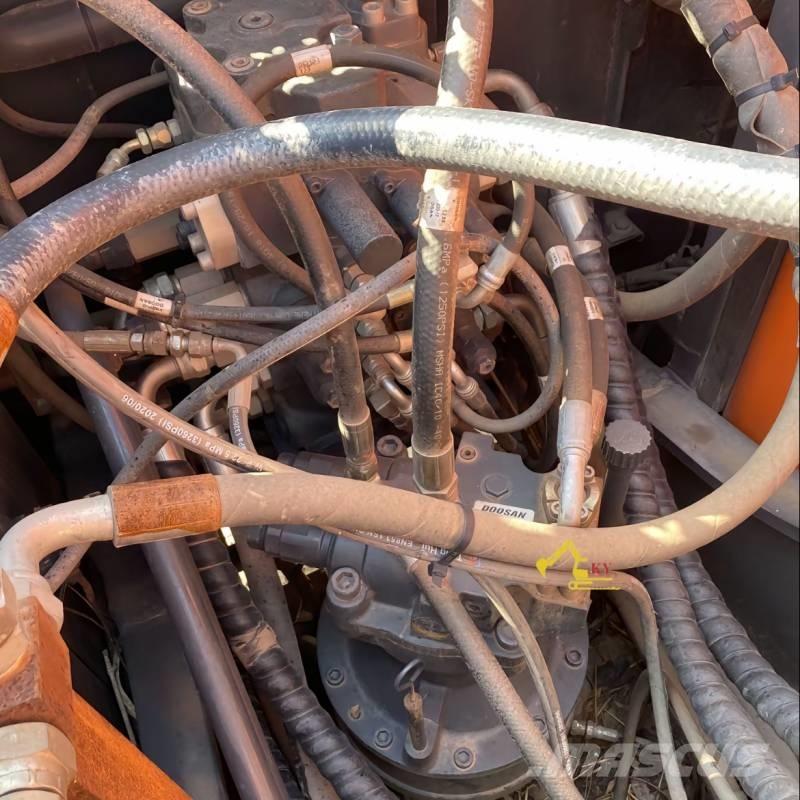 Doosan DX150-9C Lánctalpas kotrók