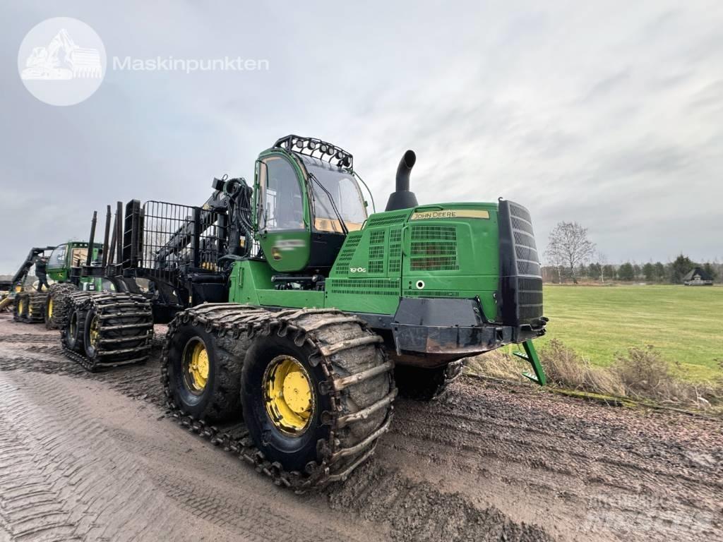 John Deere 1910 G Kihordók