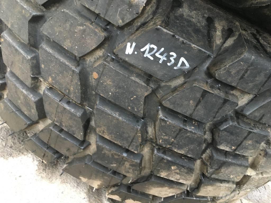  FOR TRAILER 24R23 Gumiabroncsok, kerekek és felnik