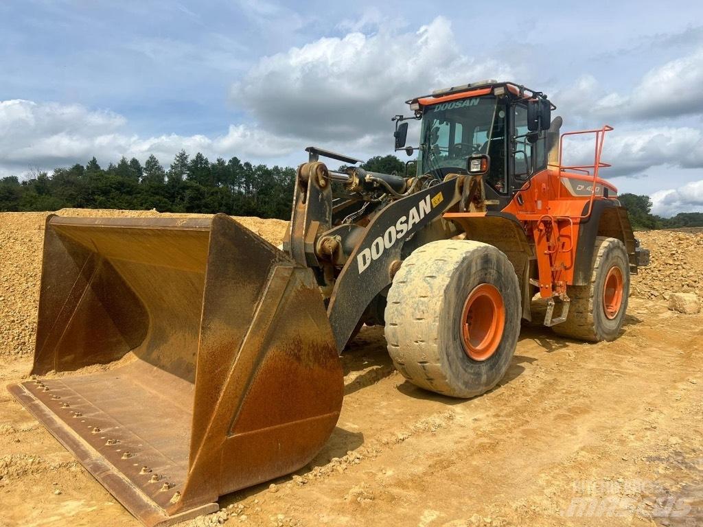 Doosan DL 450-5 Gumikerekes homlokrakodók