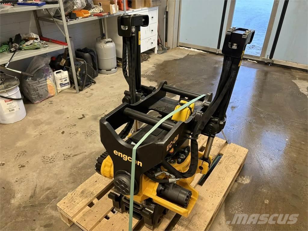 Engcon EC 214S Forgatók-Építőipar