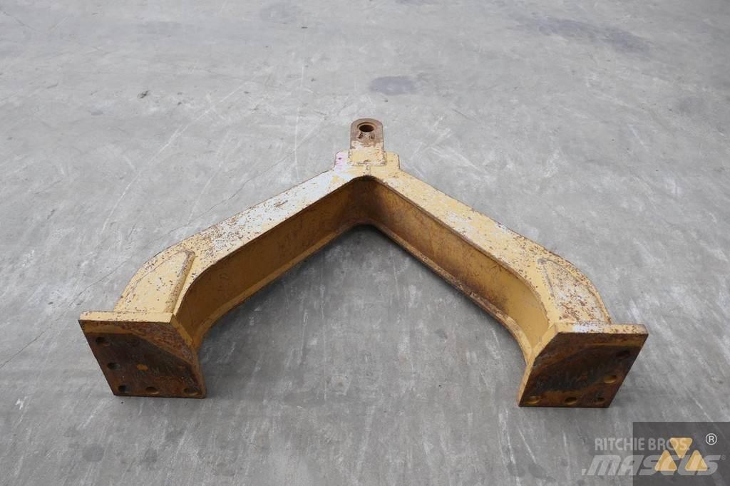CAT D6 Drawbar Haszonjárművek - Egyéb