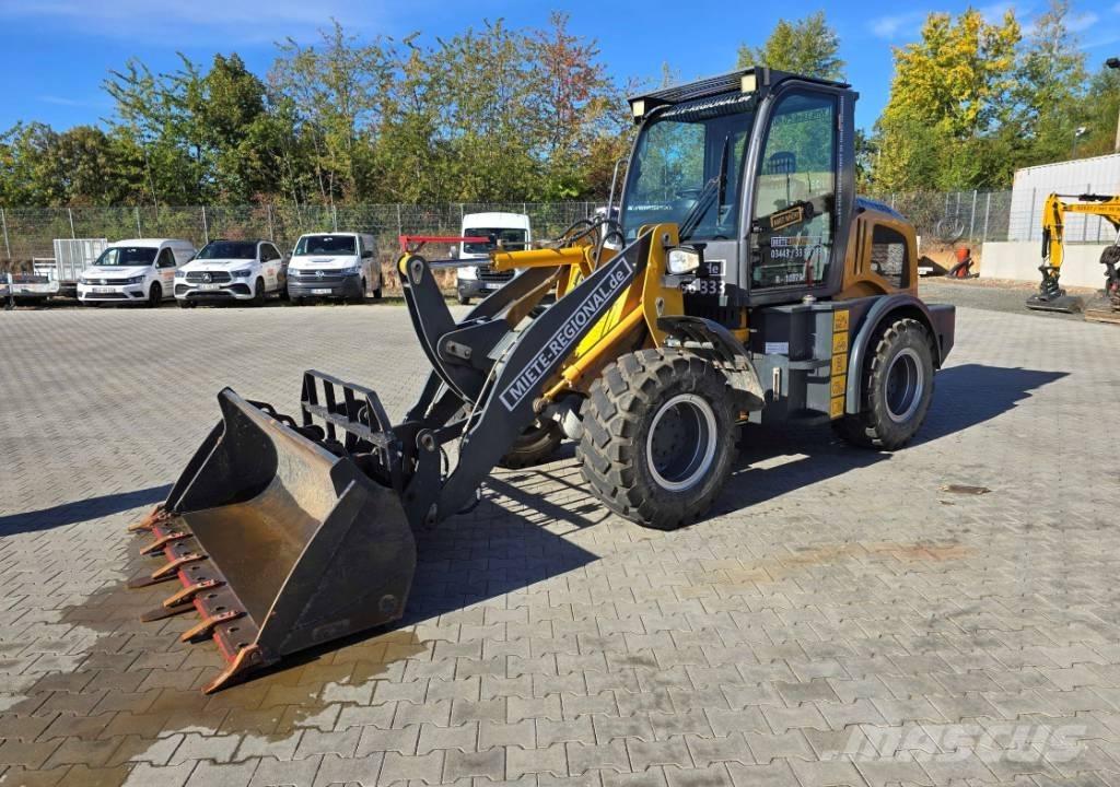 Hytec ZL20 G Gumikerekes homlokrakodók
