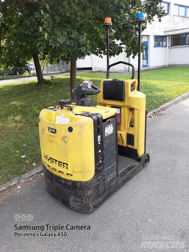 Hyster LO5.0T Vontatótargonca