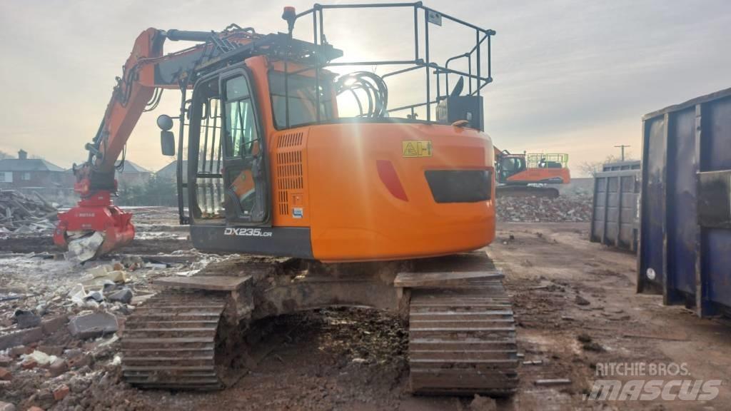 Doosan DX 235 LCR-5 Lánctalpas kotrók