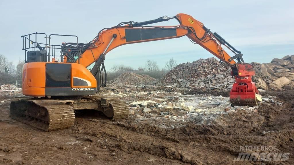 Doosan DX 235 LCR-5 Lánctalpas kotrók