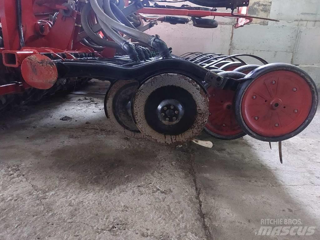 Horsch Pronto 9SW Sorvetőgép