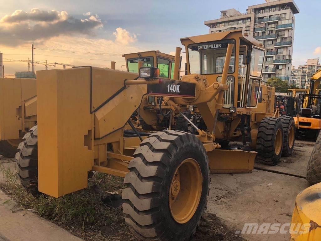 CAT 140 K Gréderek