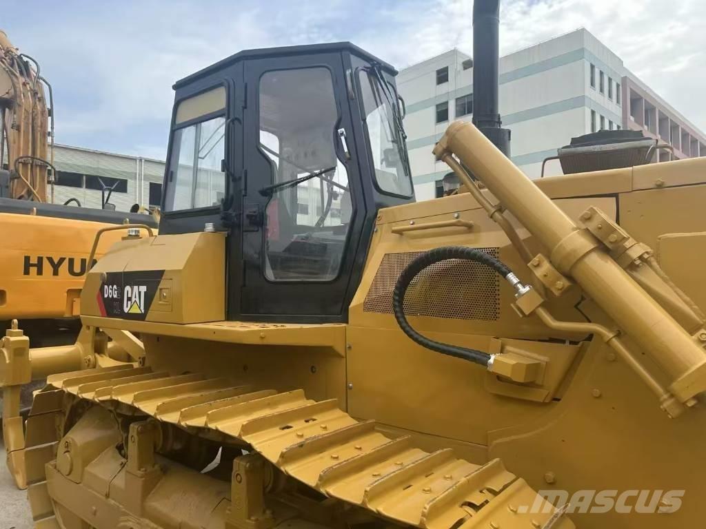 CAT D 6 G lánctalpas dózerek