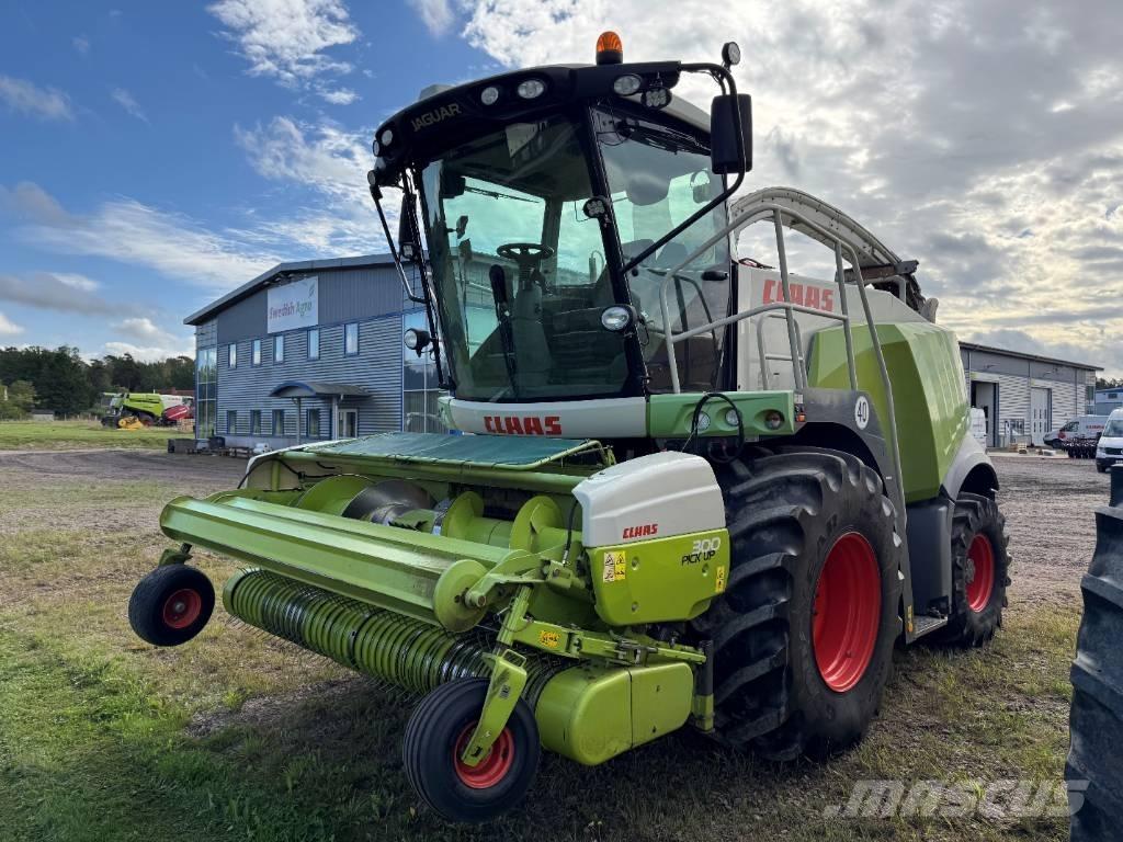 CLAAS Jaguar 930 Önjáró szecskázók