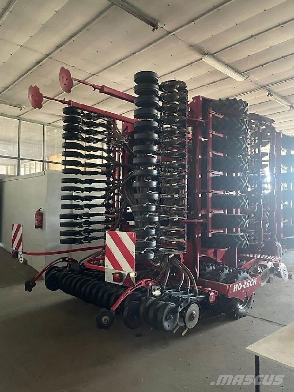 Horsch Pronto 8 DC Vetőgépek