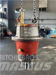 Liebherr SAT 250 Váltók