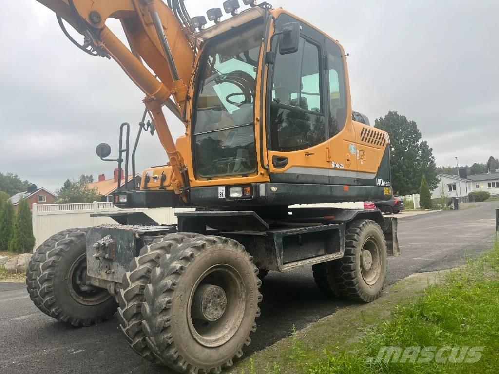 Hyundai 140W-9A Gumikerekes kotrók