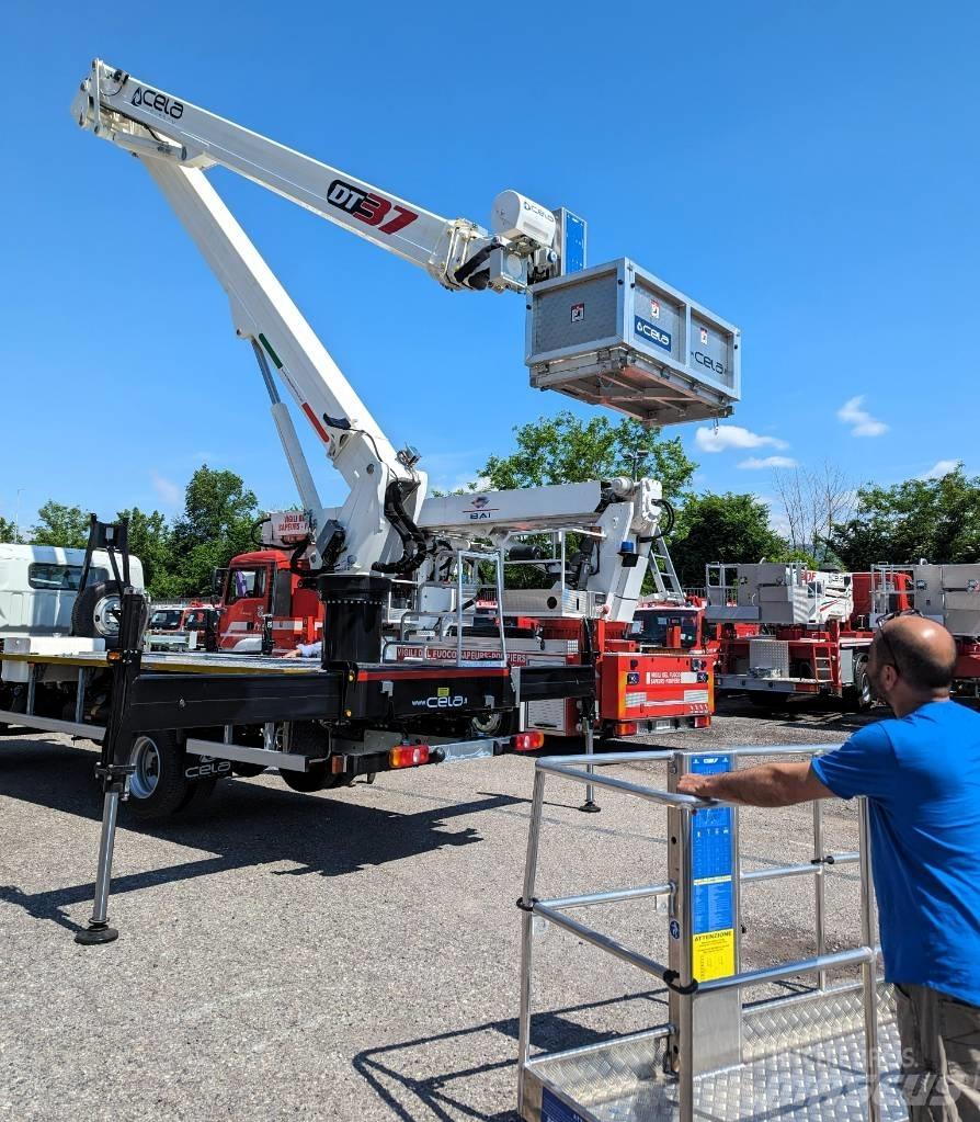 Cela Truck DT37 Teherautóra szerelt emelők és állványok