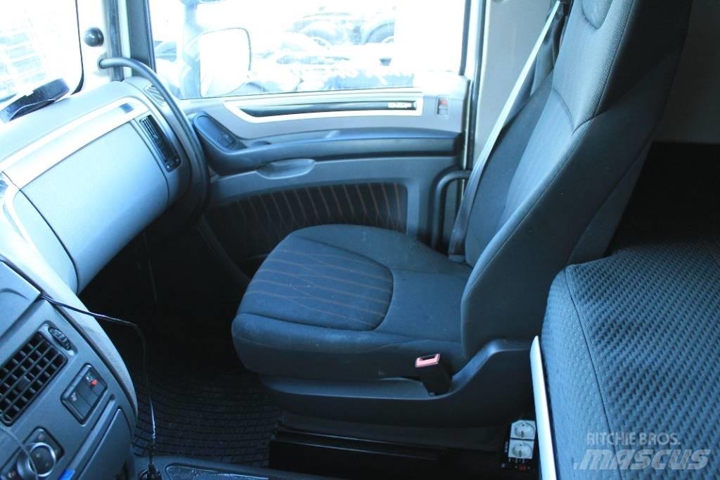 DAF XF 530 FTS Nyergesvontatók