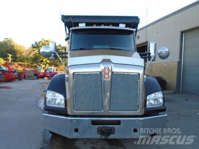 Kenworth T 880 Billenő teherautók