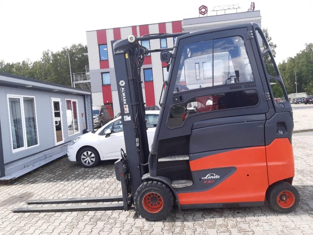 Linde E30HL Elektromos targoncák