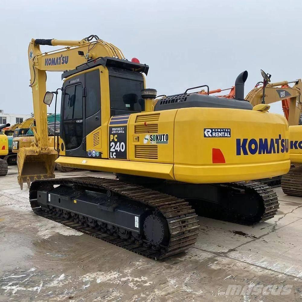 Komatsu PC 240 Lánctalpas kotrók