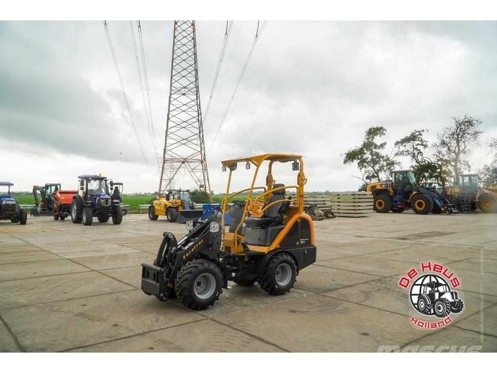 Eurotrac W11 LOW Gumikerekes homlokrakodók