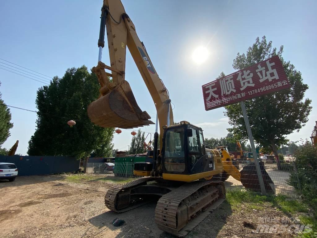 CAT 324D Lánctalpas kotrók