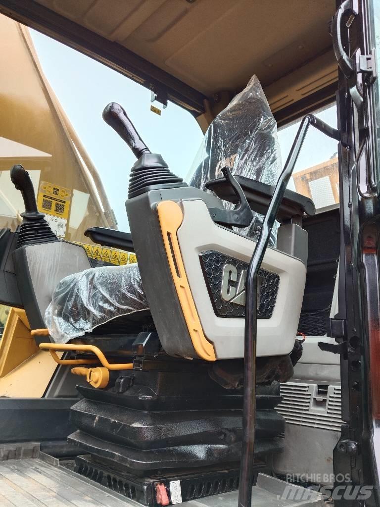 CAT 330GC Lánctalpas kotrók