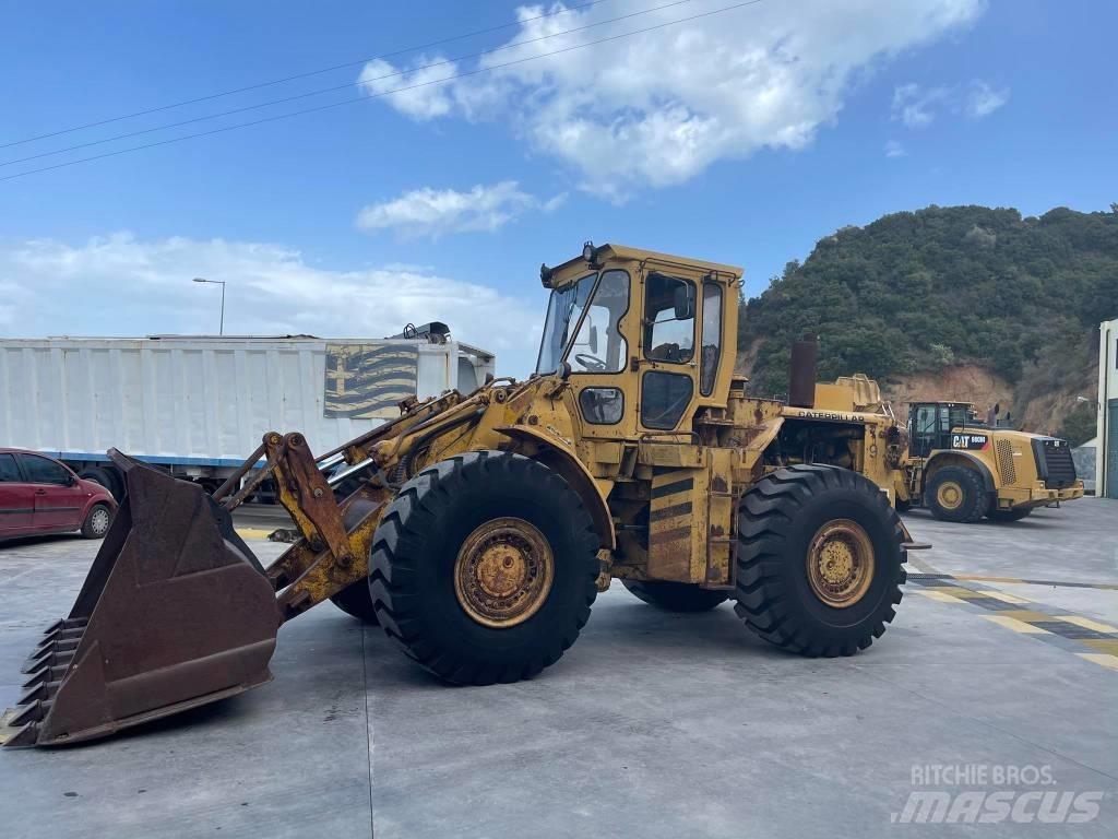CAT 980 B Gumikerekes homlokrakodók