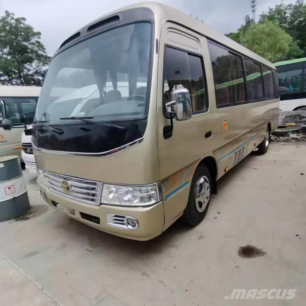 Toyota Coaster Bus Mini buszok