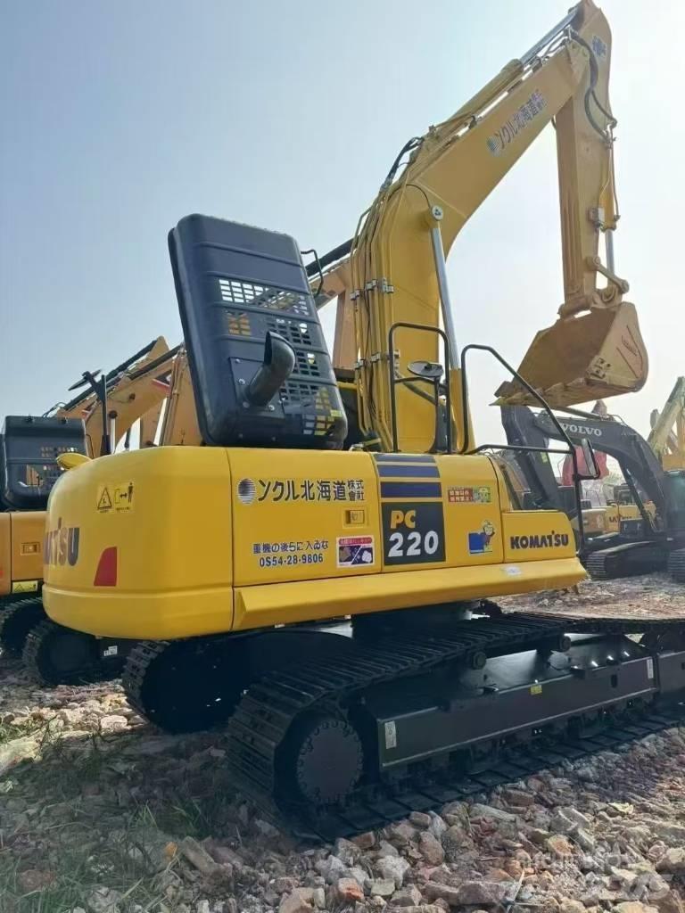 Komatsu PC 220 Lánctalpas kotrók
