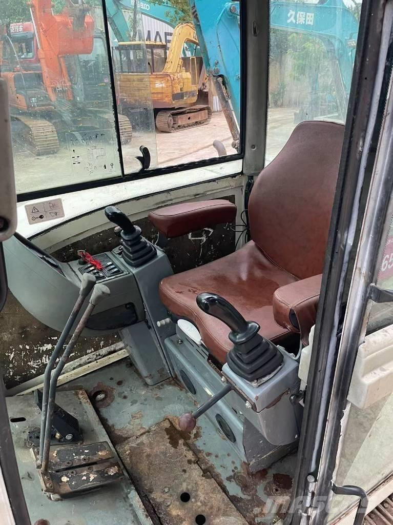 Terex TC 65 Mini kotrók < 7t