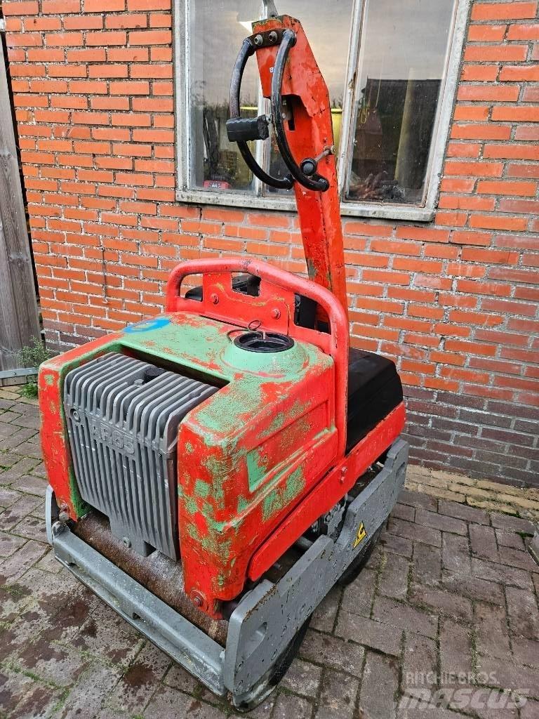 Ammann AR 65 Ikerdobos hengerek