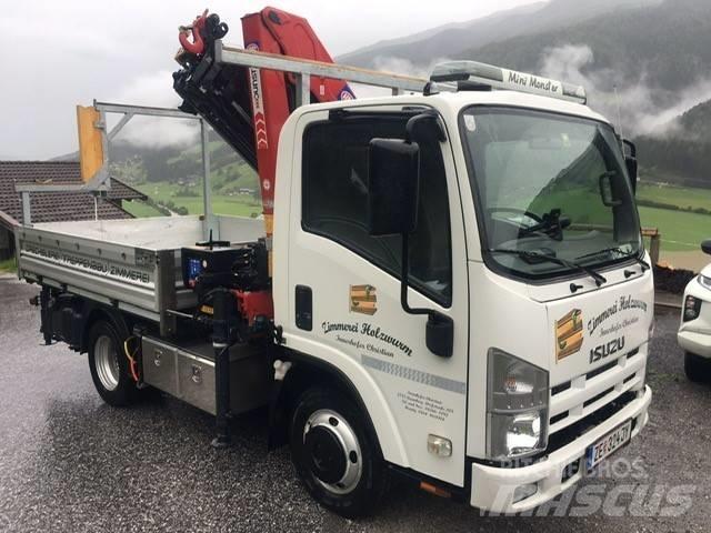 Isuzu N2 mit HMF 910 Darus teherautók