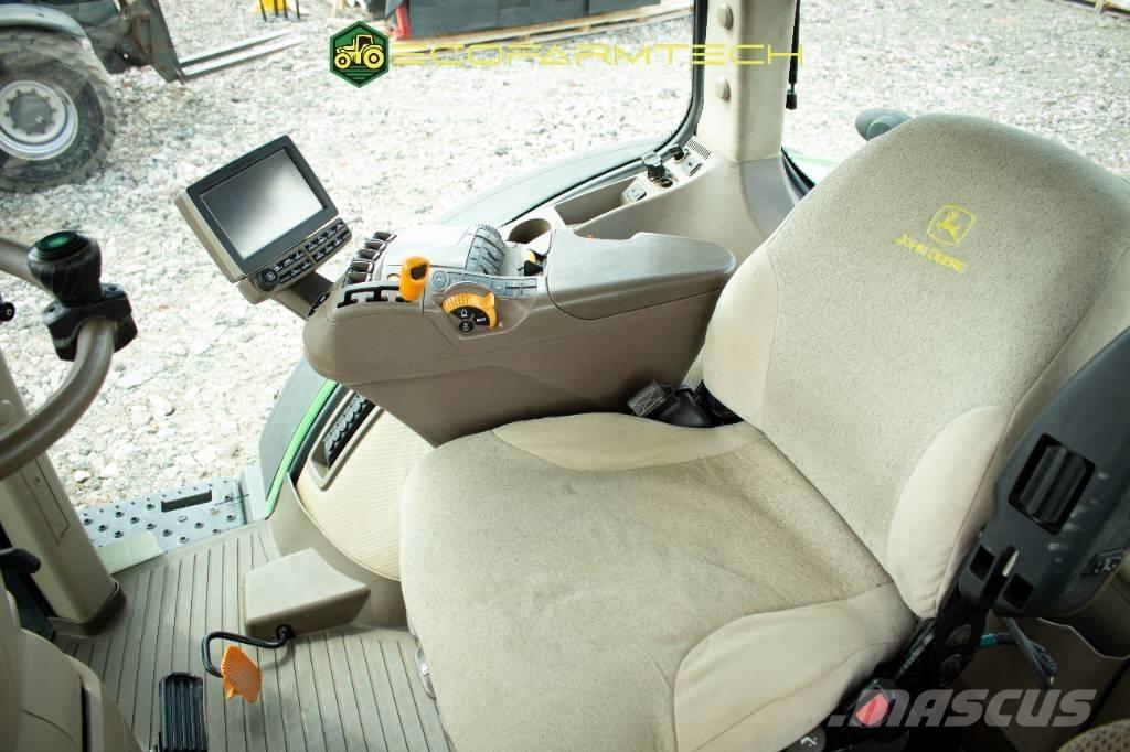 John Deere 8370 R Traktorok