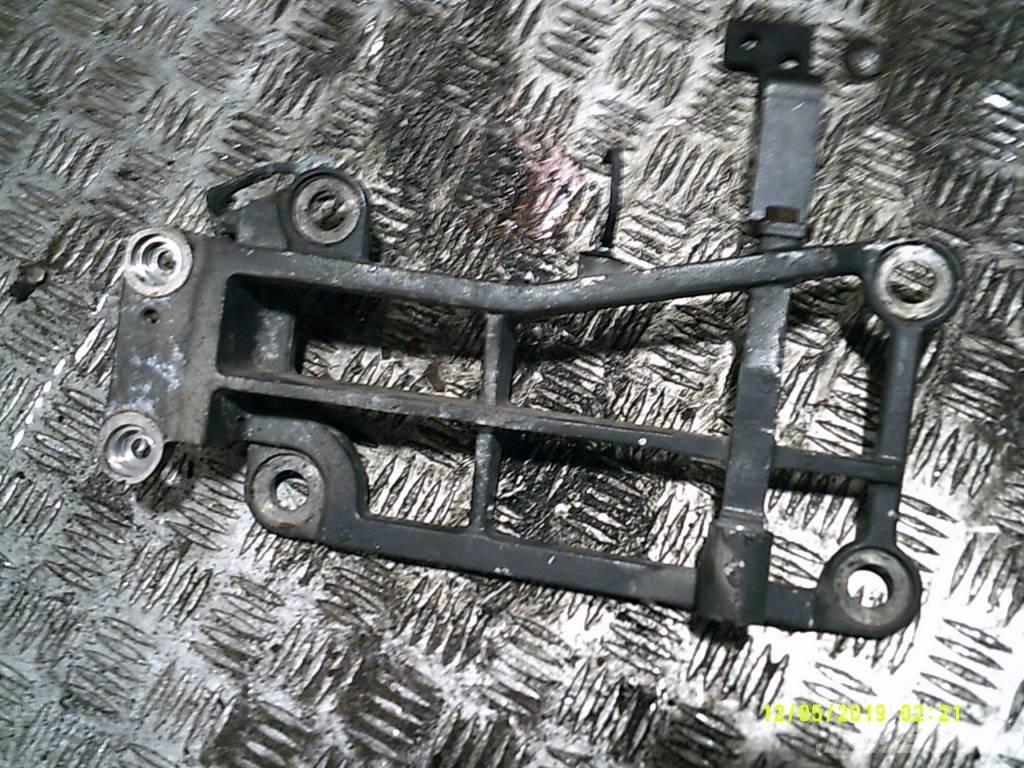 DAF LF65 5295497 Vezetőfülke és belső tartozékok