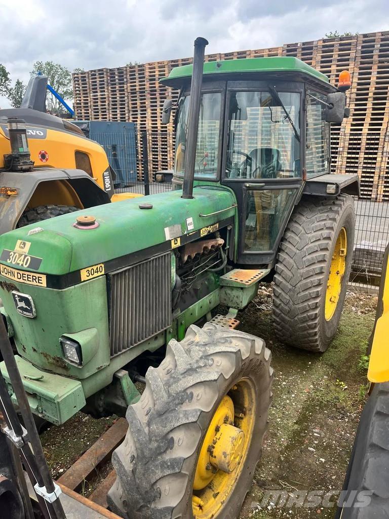 John Deere 3040 Traktorok
